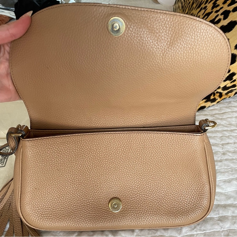 Gucci Soho Long Flap Crossbody Bag - Picture 4 of 15